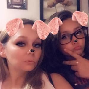 Meet your Posher, Andrea